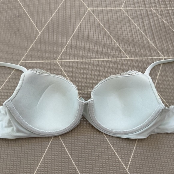 NEW Victoria's Secret Rose Lace Shimmer Push-Up Bra 34C Very Sexy Mint Green - Picture 3 of 6